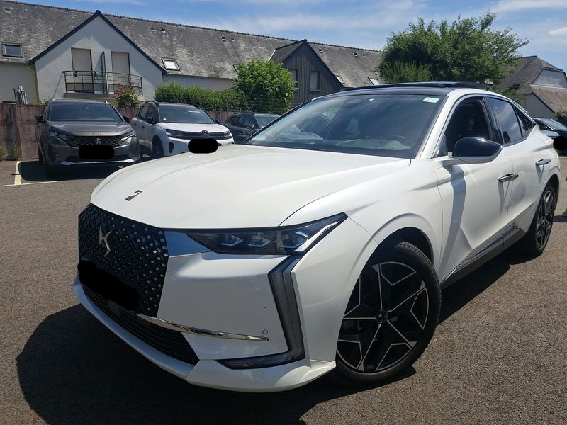 DS Automobiles DS4 1.6 E-Tense Hybrid Rivoli