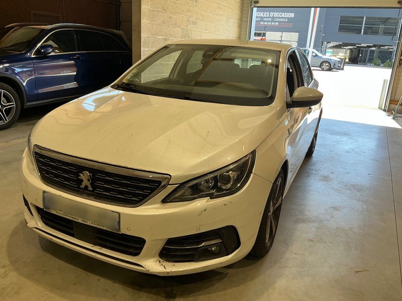 Peugeot 308 1.2 PureTech Tech Edition