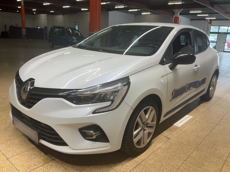 Renault Clio 1.6 Hybrid E-Tech Business Edition