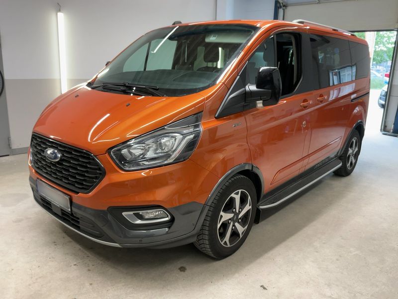 Ford Tourneo Custom 2.0 TDCi Mild-Hybrid L1 Active