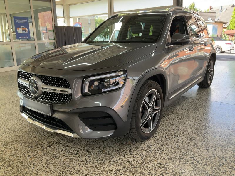 Mercedes-Benz GLB-Klasse GLB 250 4Matic AMG Line