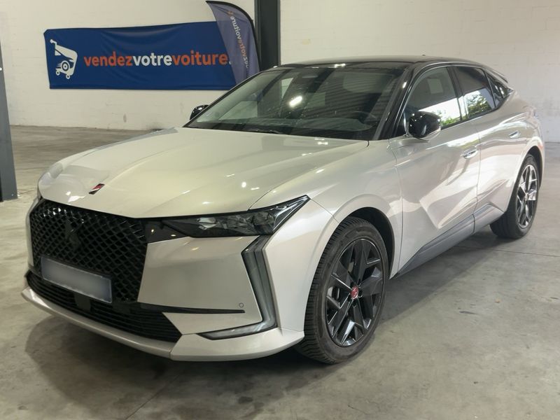 DS Automobiles DS4 1.6 E-Tense Hybrid Performance Line