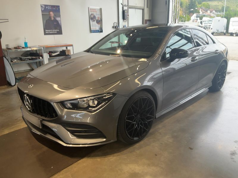 Mercedes-Benz CLA-класс CLA 180 AMG Line