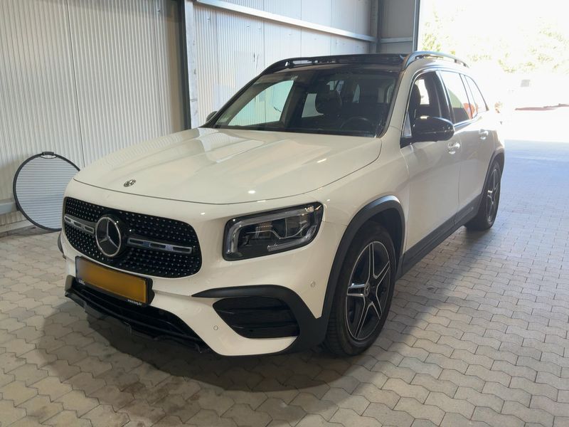 Mercedes-Benz GLB-Klasse GLB 220 d 4Matic AMG Line