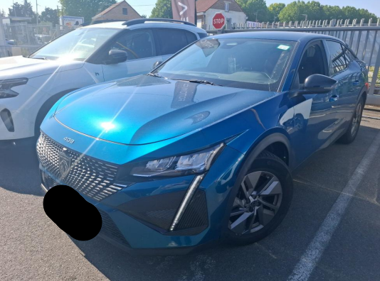 Peugeot 408 1.6 Hybrid Allure
