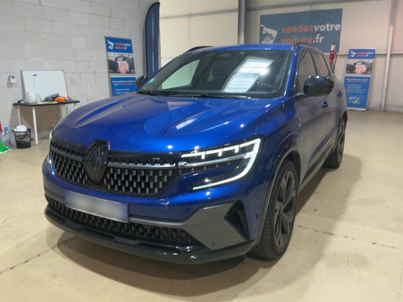 Renault Austral 1.2 Hybrid E-Tech Iconic Esprit Alpine