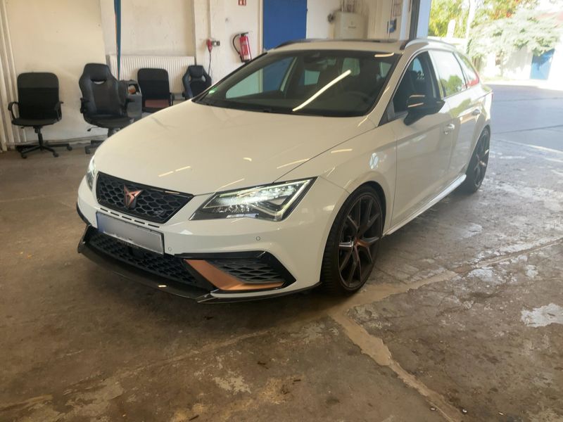 Seat Leon 2.0 TSI Cupra 300 4Drive R