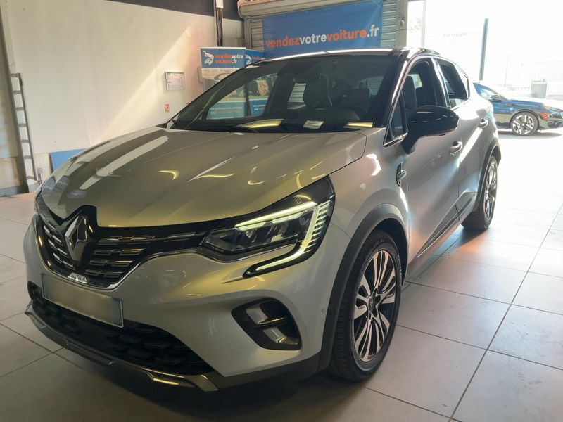 Renault Captur 1.6 Hybrid E-Tech Initiale Paris