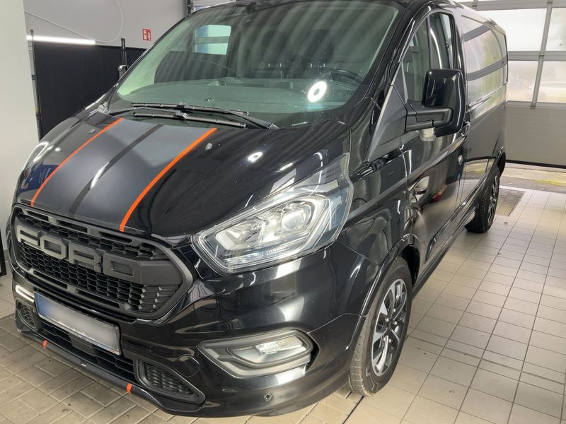 Ford Tourneo Custom 2.0 TDCi 320 L1 Tourneo Sport