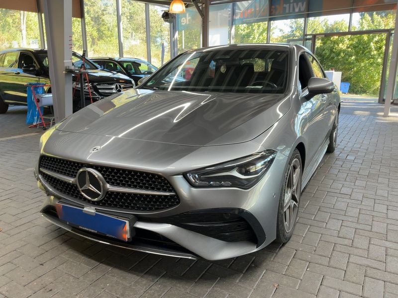 Mercedes-Benz CLA-класс CLA 180 Mild-Hybrid AMG Line