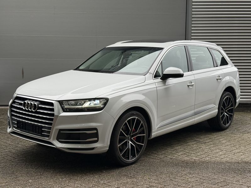 Audi Q7 3.0 V6 TFSI quattro