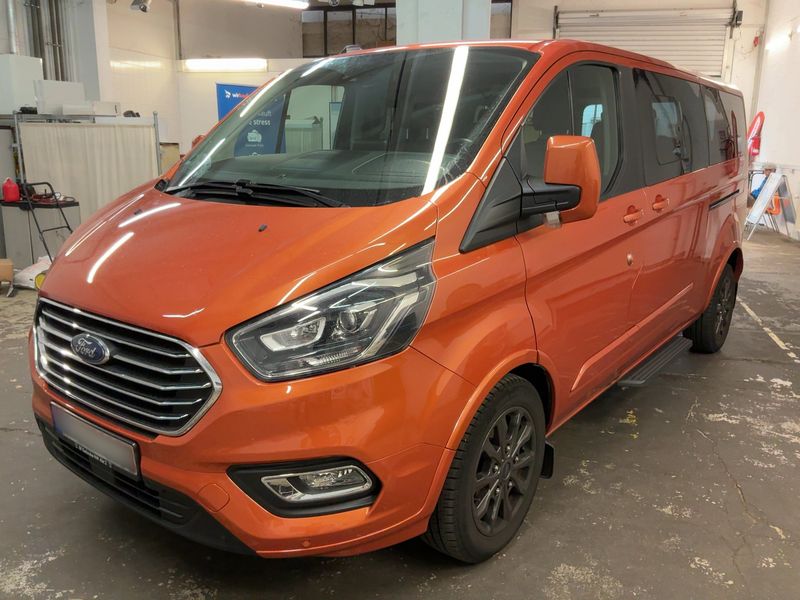 Ford Tourneo Custom 2.0 TDCi 320 L2 Tourneo Titanium X