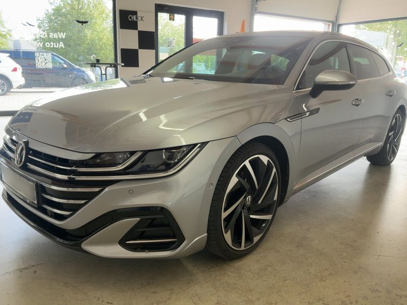 Volkswagen Arteon Shooting Brake 2.0 TDI R-Line 4Motion