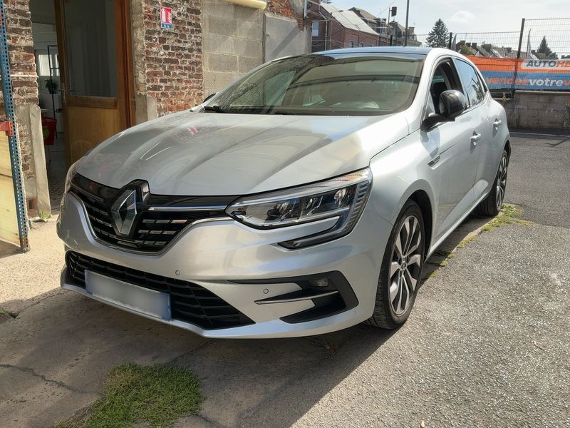 Renault Megane 1.5 Blue dCi Techno