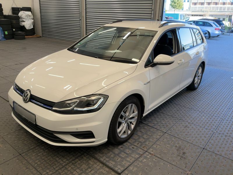 Volkswagen Golf VIII 1.5 TSI ACT Last Edition BlueMotion Tech