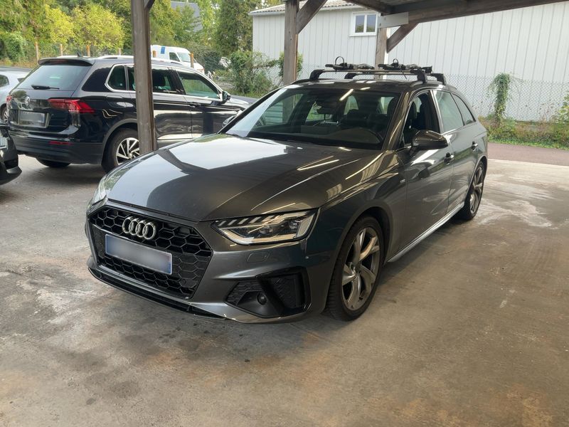 Audi A4 35 TFSI Mild-Hybrid S line