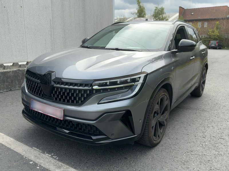 Renault Austral 1.2 Hybrid E-Tech Iconic Esprit Alpine