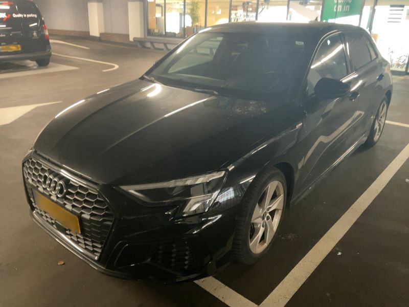 Audi A3 Sportback 30 TFSI Mild-Hybrid S line
