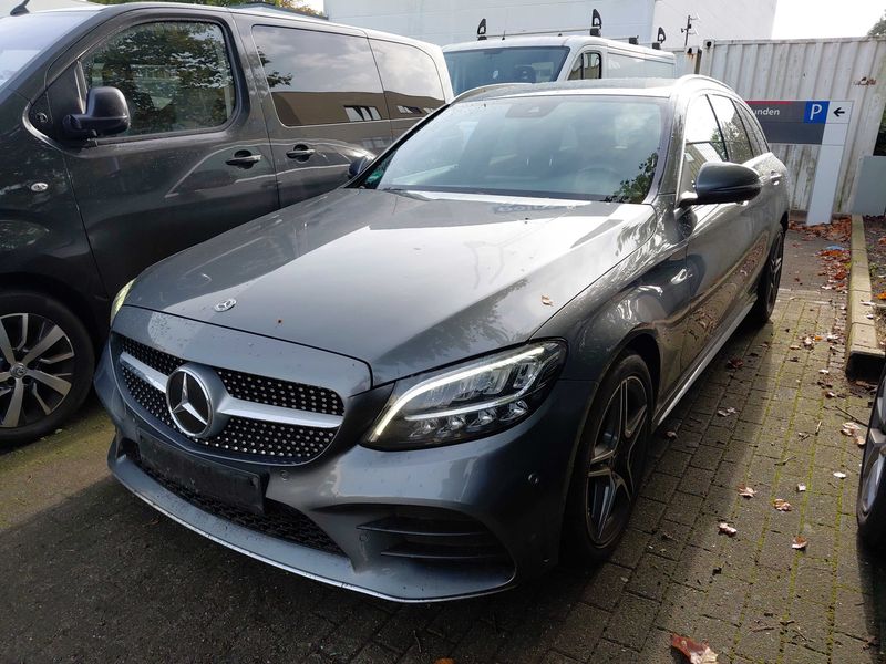 Mercedes-Benz C-Klasse C 300 d T 4Matic AMG Line