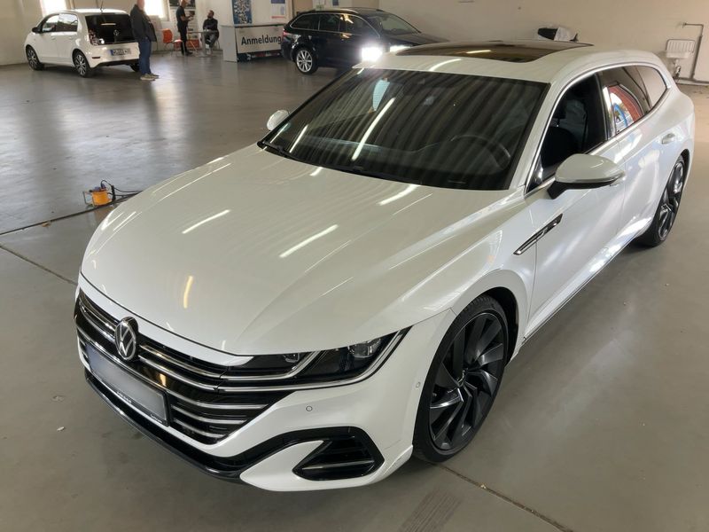 Volkswagen Arteon Shooting Brake 2.0 TDI R-Line 4Motion