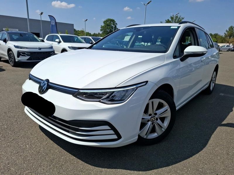 Volkswagen Golf VIII 1.0 eTSI Life Plus