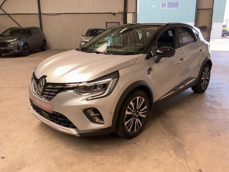 Renault Captur 1.6 Hybrid E-Tech Initiale Paris