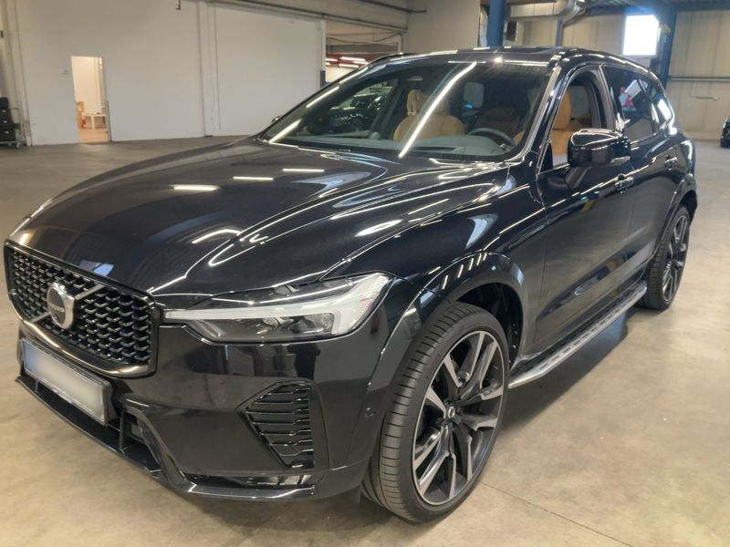 Volvo XC60 2.0 B4 Mild-Hybrid Ultimate Dark AWD