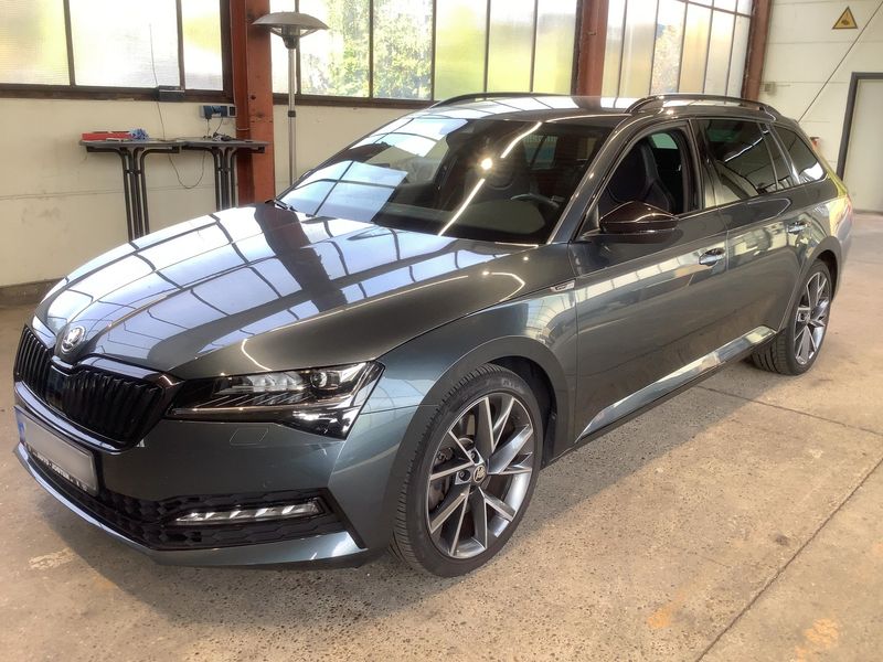 Skoda Superb 2.0 TSI SportLine 4x4