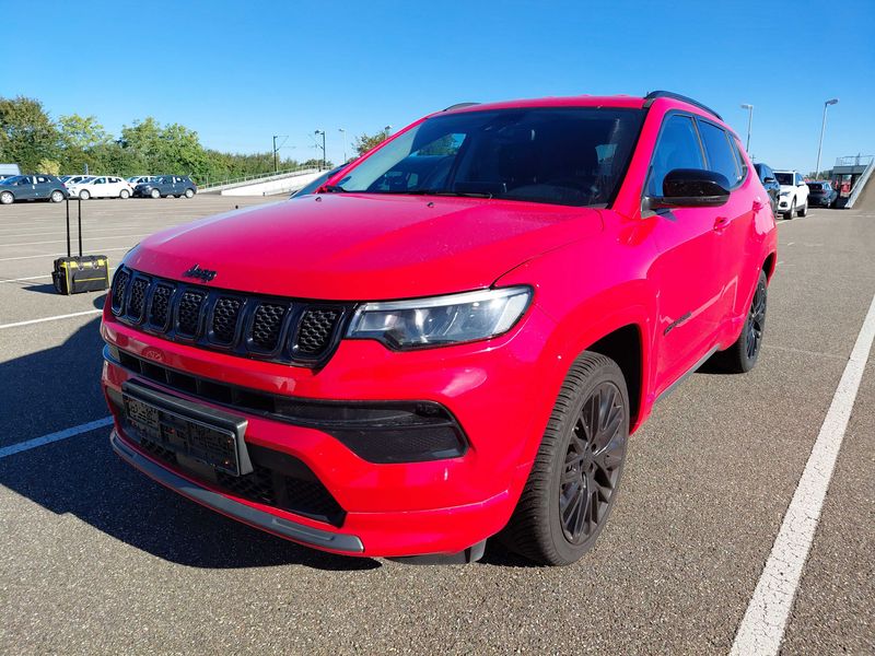 Jeep Compass 1.5 GSE T4 e-Hybrid RED FWD