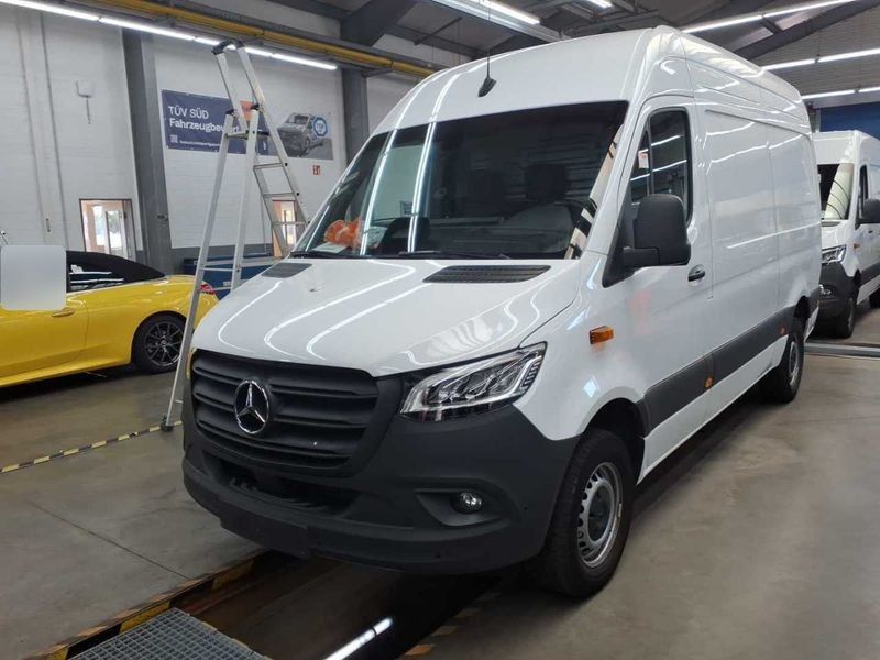 Mercedes-Benz Sprinter 317 CDI RWD PRO L2