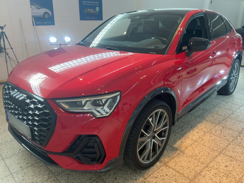Audi Q3 Sportback 45 TFSIe S line
