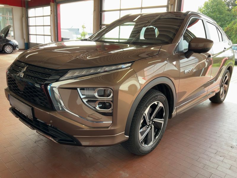 Mitsubishi Eclipse Cross 2.4 Plug-in Hybrid Plus Select Black 4WD