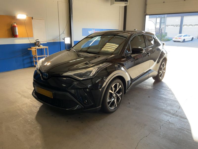 Toyota C-HR 1.8 Hybrid Business Edition