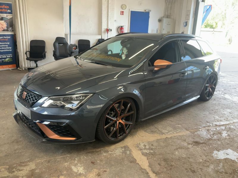 Seat Leon 2.0 TSI Cupra 300 4Drive R
