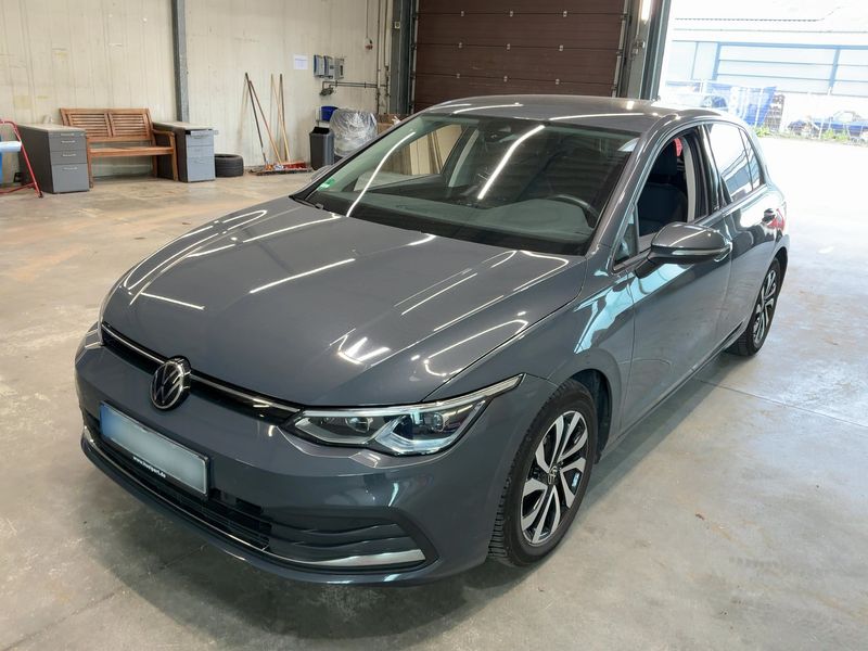 Volkswagen Golf VIII 1.5 TSI ACT Active