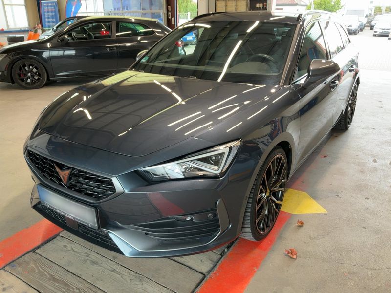 Cupra Leon 2.0 TSI VZ 4Drive