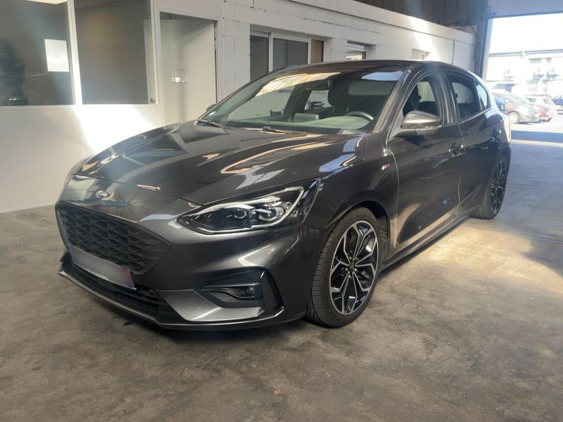 Ford Focus 1.5 EcoBoost ST-Line Business
