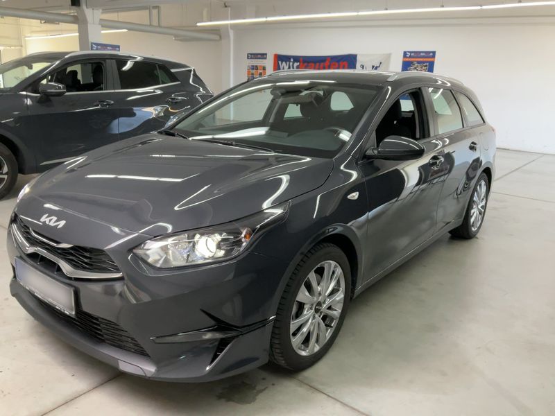 Kia cee'd 1.5 TGDI Mild-Hybrid Ultimate Edition