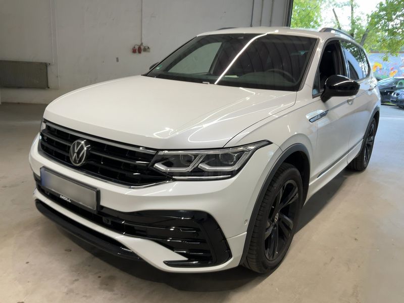 Volkswagen Tiguan Allspace 2.0 TDI R-Line 4Motion