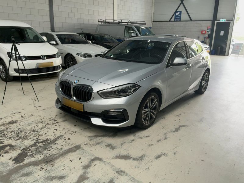 BMW 1er 118i Sport Line