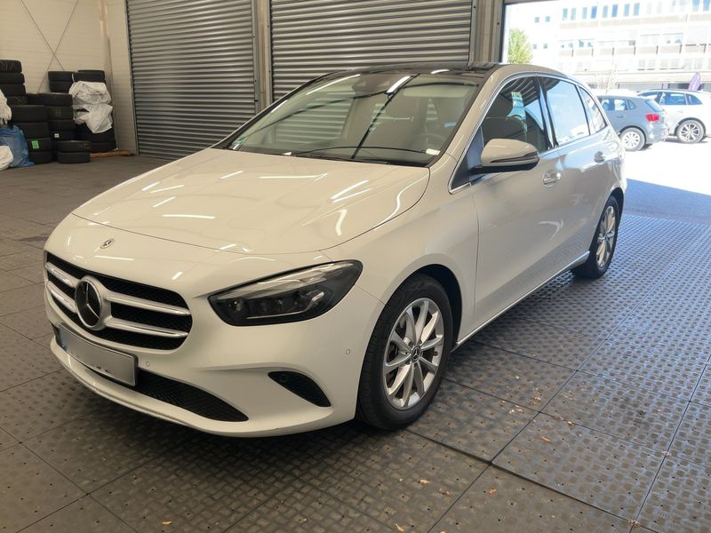 Mercedes-Benz B-Klasse B 250e Progressive