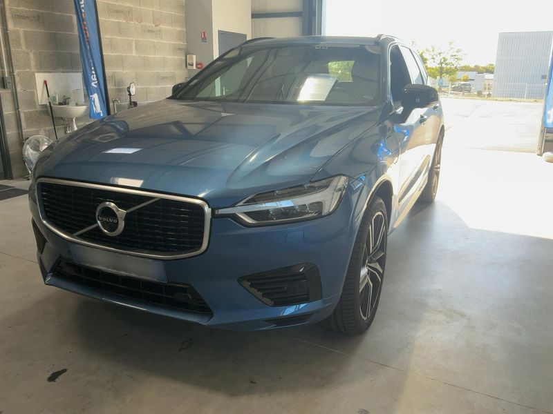 Volvo XC60 2.0 T8 Plug-in Hybrid R-Design AWD