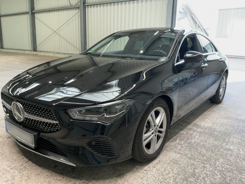 Mercedes-Benz CLA-Klasse CLA 180 d Progressive Line Edition