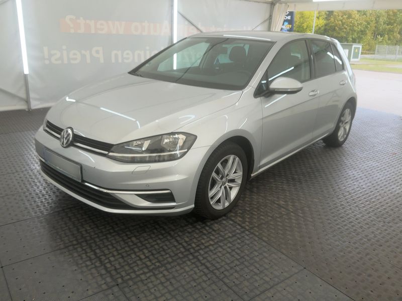 Volkswagen Golf VII 1.6 TDI Comfortline BlueMotion Tech