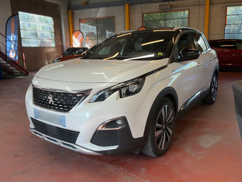 Peugeot 3008 1.6 Hybrid 4 300 GT