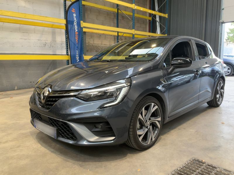Renault Clio 1.6 Hybrid E-Tech R.S. Line