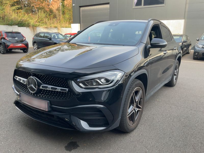 Mercedes-Benz GLA-Klasse GLA 250e AMG Line