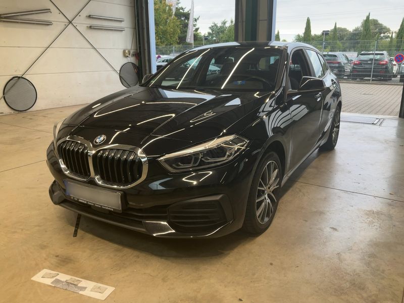 BMW 1er 120d xDrive Advantage