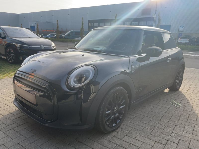 MINI Cooper John Works Trim