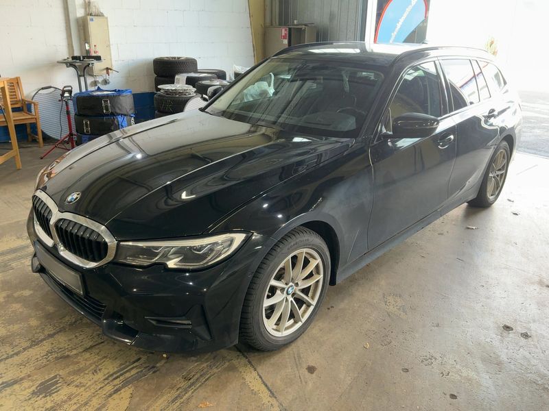 BMW 3 серия 318d Mild-Hybrid Sport Line